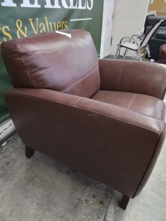 DESIGNER CHESNUT LEATHER EASY CHAIR