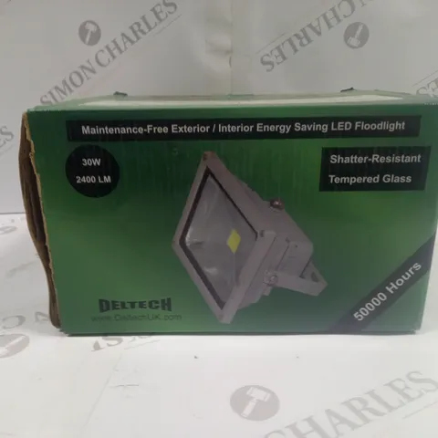 DELTECH MAINTENANCE FREE ENERGY SAVING LED FLOODLIGHT 