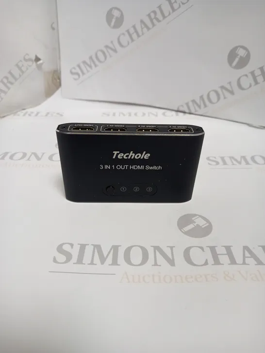 TECHOLE 3 IN 1 OUT HDMI SWITCH. 