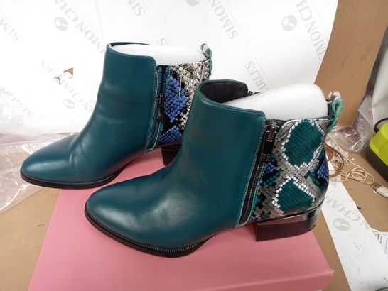 MODA IN PELLE TAMI ANKLE BOOTS - TEAL - UK 7