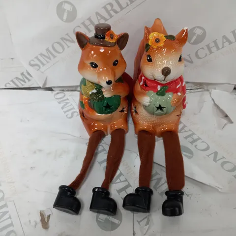 PRE-LIT DECORATIVE FOX AND RABBIT