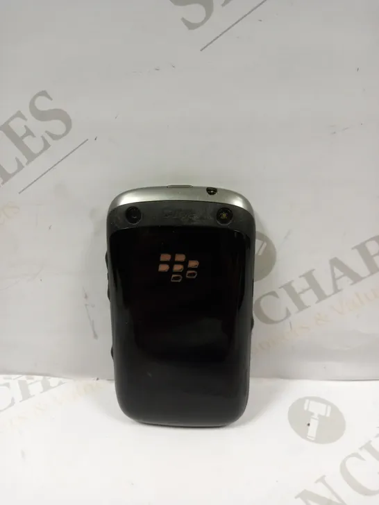 BLACKBERRY CURVE MOBILE PHONE 