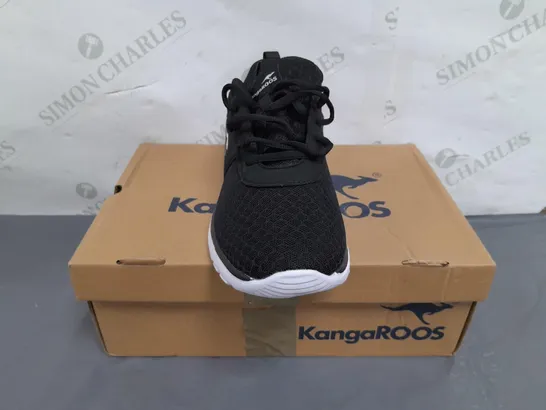 BOXED PAIR OF KANGAROOS SHOES IN BLACK UK SIZE 6.5