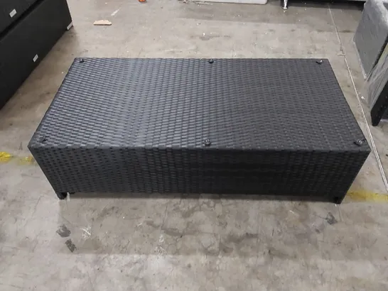 DESIGNER BLACK RATTAN GARDEN/PATIO COFFEE TABLE - MISSING GLASS TOP