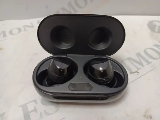 BOXED SAMSUNG BUDS+ - BLACK