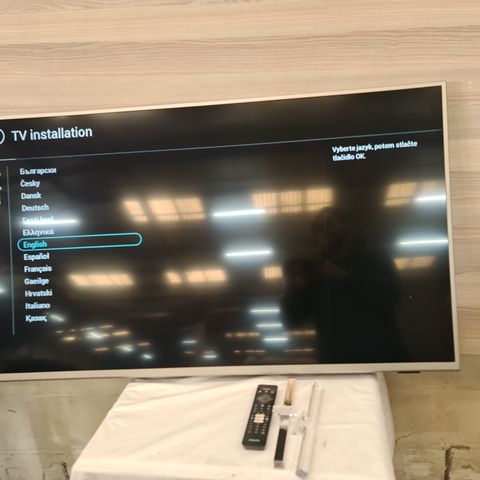 PHILIPS 50PUS6754 50 INCH 4K UHD SMART TELEVISION