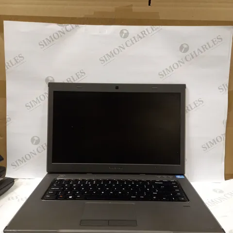 DELL VOSTRO 3560 LAPTOP IN SILVER