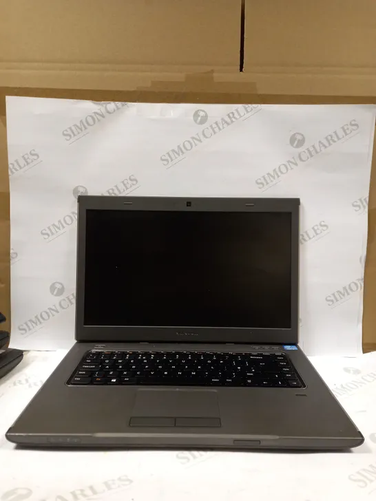 DELL VOSTRO 3560 LAPTOP IN SILVER