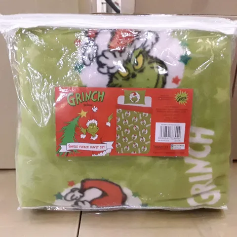 BOXED CONTAINING APPROXIMATELY 6 BRAND NEW GRINCH SINGLE FLEECE DUVET SETS