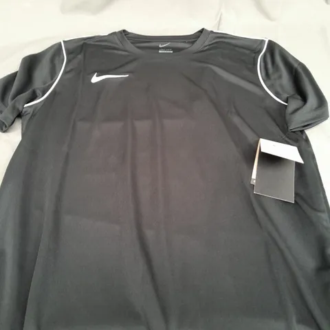 NIKE DRI FIT BLACK T-SHIRT - LARGE