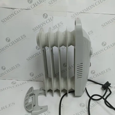 BOXED SWAN OIL HEATER IN WHITE