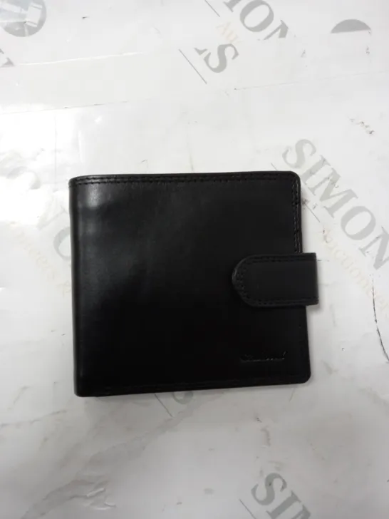 BOXED ASHWOOD HERITAGE WALLET - BLACK. 