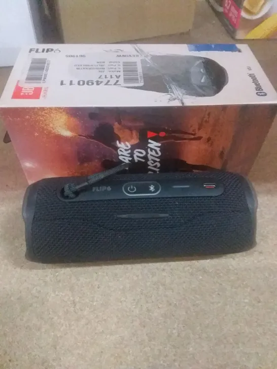 JBL FLIP 6 PORTABLE BLUETOOTH SPEAKER