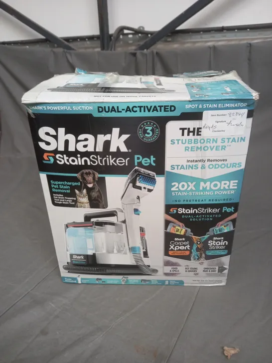 BOXED SHARK STAIN STRIKER PET SPOT CLEANER PX200UKT