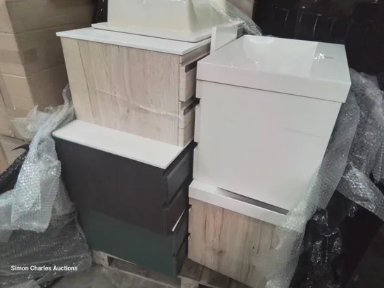 PALLET OF 5 ASSORTED VANITY UNITS & BASINS