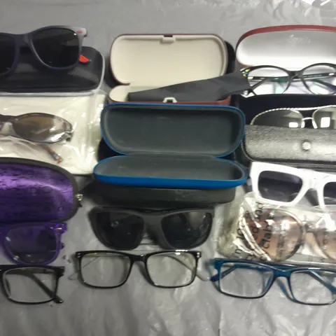 LOT OF APPROXIMATELY 26 ASSORTED PAIRS OF GLASSES AND CASES TO INCLUDE NEW LOOK, ASOS AND ASPIRE