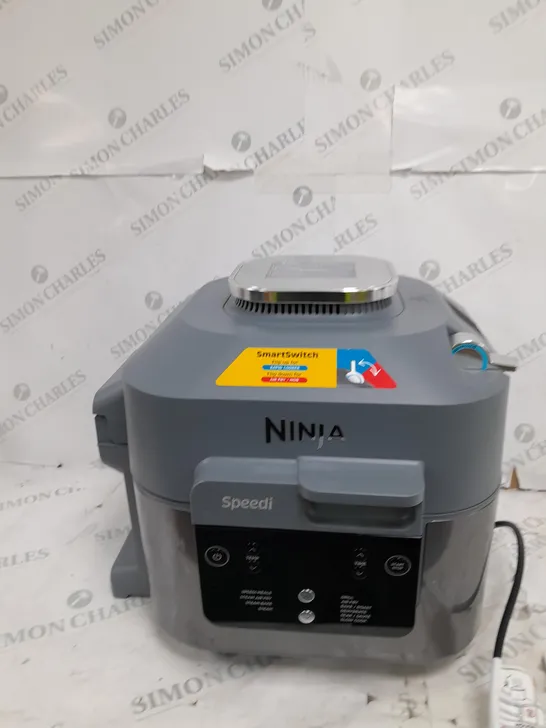 BOXED NINJA SPEEDI 10-IN-1 5.7L RAPID-COOKER & AIR FRYER ON400UK
