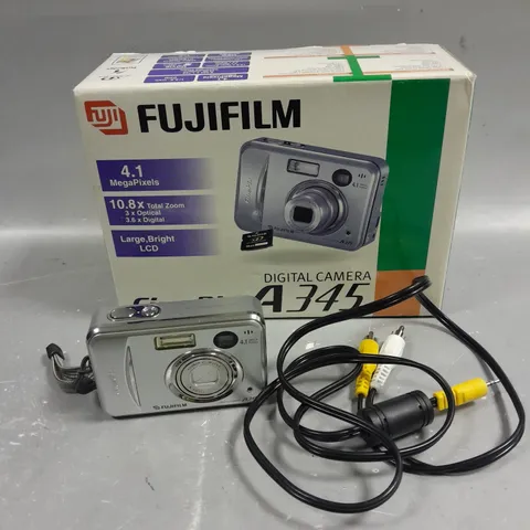 BOXED FUJIFILM FINEPIX A345 DIGITAL CAMERA 