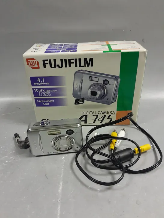 BOXED FUJIFILM FINEPIX A345 DIGITAL CAMERA 