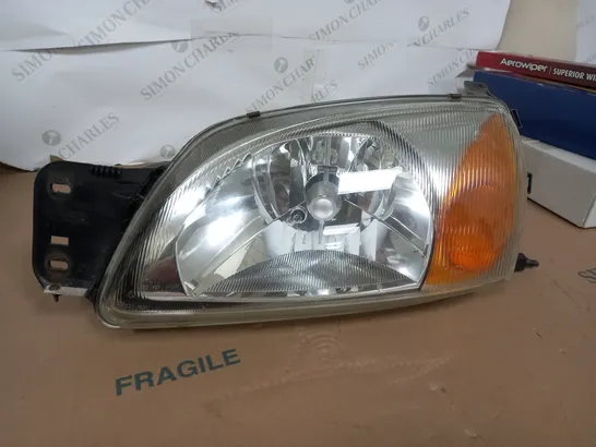 FORD HEAD LIGHT / COLLECTION ONLY 