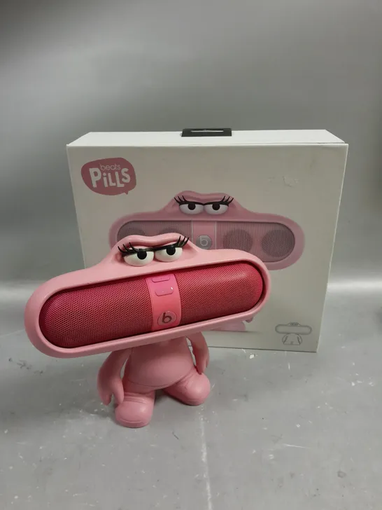 BOXED BEATS PILL WIRELESS SPEAKER WITH CHARACTER MOUNT 