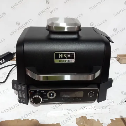 BOXED NINJA WOODFIRE SMOKER