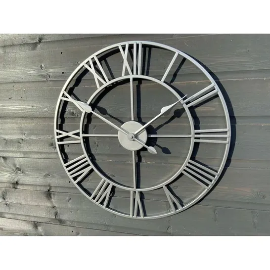 BOXED WESTVIEW METAL WALL CLOCK 