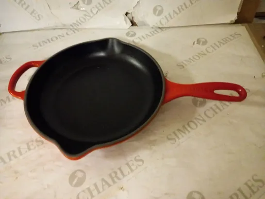 LE CREUSET 201822306 CAST IRON ROUND SKILLET