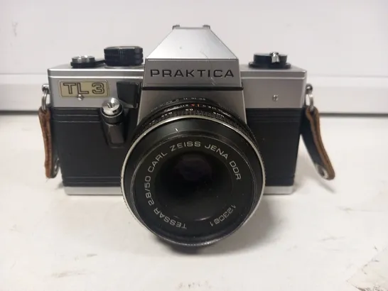 PRAKTICA TL 3 CAMERA