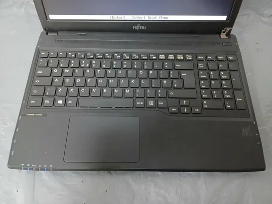 FUJITSU LIFEBOOK A514 15 INCH I3-4005U 1.70GHZ