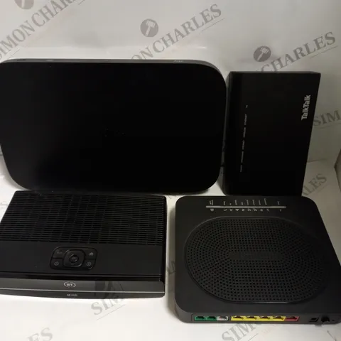 APPROXIMATLEY 8 X ASSORTED TECH PRODUCTS. INCLUDES WI-FI BOXES, ROUTERS & CABLES ETC 