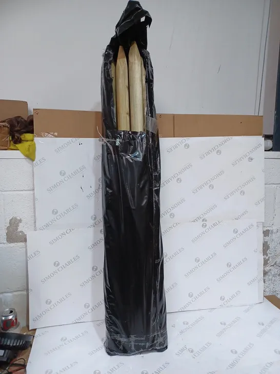 BAG OF APPROX 10 1.2M ROUND WOODEN FENCE POST STAKES [COLLECTION ONLY]