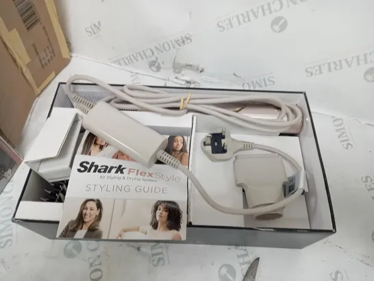 BOXED SHARK FLEXSTYLE HD430SLUK