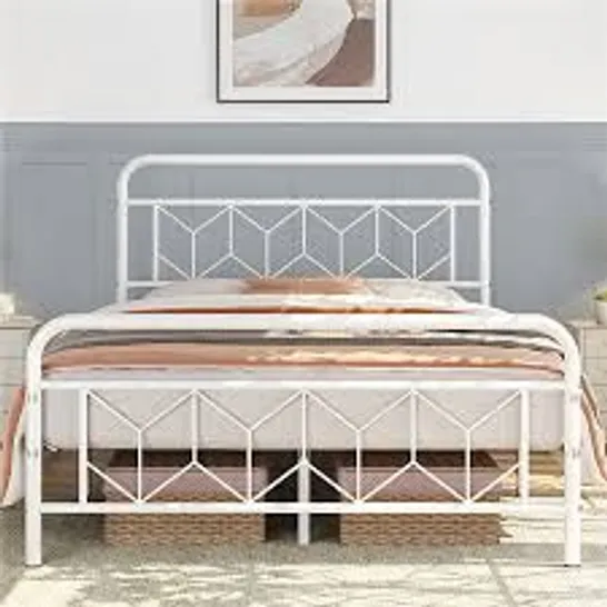 BOXED YAHEETECH BED FRAME - WHITE // SIZE: 135 X 190cm // CODE - 613630 (1 BOX)