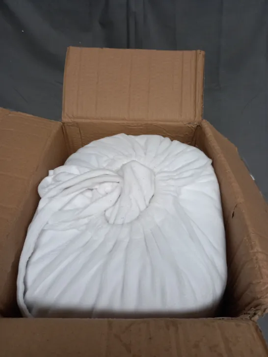 BOXED COZEE HOME LUNASOFT FITTED SHEETS AND PILLOWCASES COLLECTION IN BRIGHT WHITE - KING SIZE 