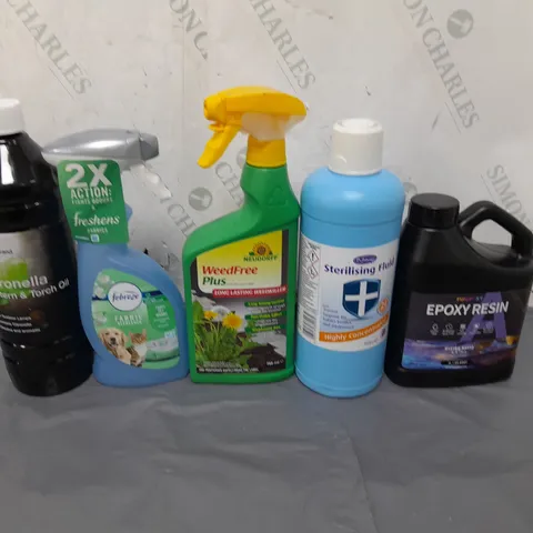 LOT OF APPROXIMATELY 10 ASSORTED LIQUIDS TO INCLUDE FEBREZE, WEEDFREE PLUS AND STERILISING FLUID - COLLECTION ONLY 