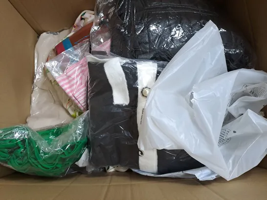 BOX OF APPROXIMATELY 25 ASSORTED CLOTHING ITEMS TO INCUDE - JEANS , TOPS , BRA'S - TROUSERS - ETC