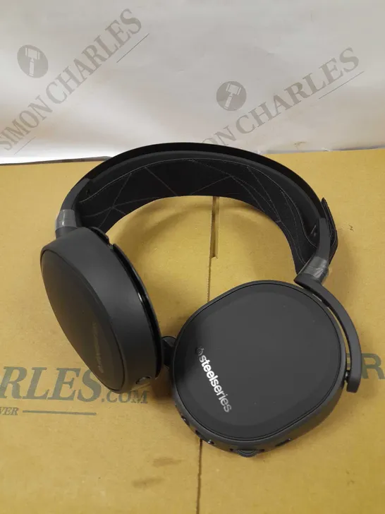 STEELSERIES ARCTIS 7 WIRELESS GAMING HEADSET