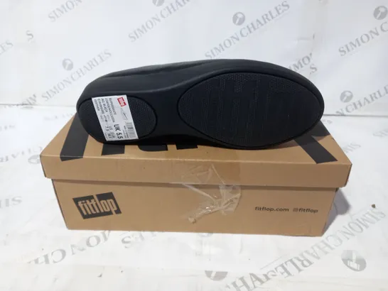 FITFLOP SUPERSKATE LOAFR ALL BLACK LEATHER SIZE 5.5