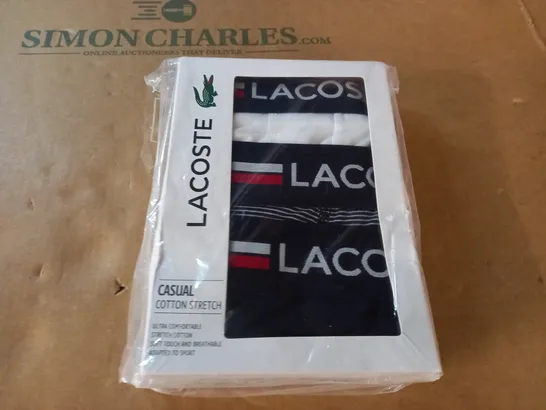 BOXED 3-PACK OF LACOSTE CASUAL COTTON STRETCH BOXERS - M