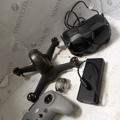 DJI FPV COMBO- FIRST-PERSON VIEW DRONE FLYCAM QUADROCOPTER