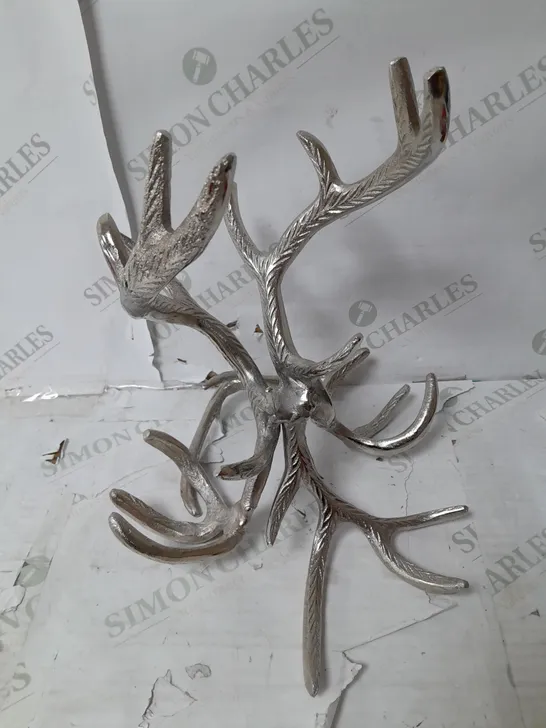 ANTLER DESIGN TABLE CENTRE PEICE 