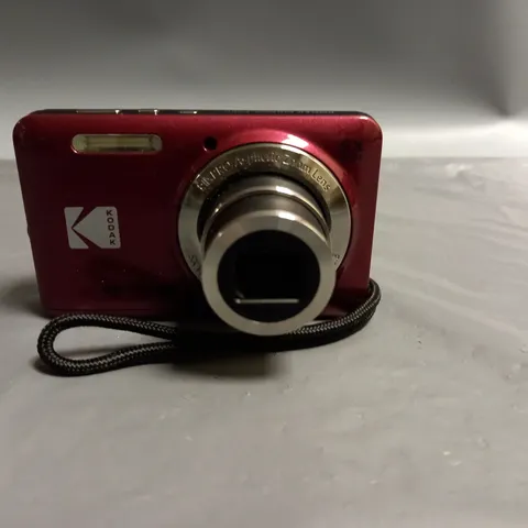 KODAK PIXPRO FZ55 FULL HD CAMERA RED