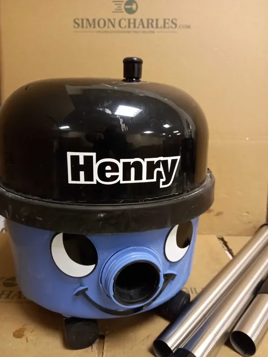 HENRY HVR160 BAGGED CYLINDER VACUUM BLUE