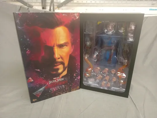 BOXED DOCTOR STRANGE IN THE MULTIVERSE OF MADNESS MMS645 1/6TH SCALE COLLECTABLE FIGURE 