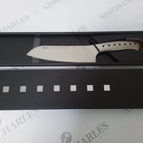 BRAND NEW BOXED SHA RA KU MONO MOLYBDENUM VANADIUM STEEL 18-8 STAINESS STEEL FJ-18 17.5CM SANTOKU KNIFE