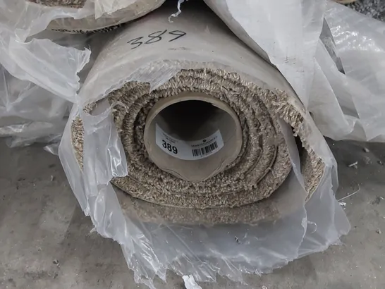 ROLL OF QUALITY CARPET // SIZE UNSPECIFIED 