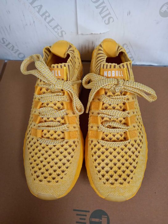 BOXED PAIR OF NOBULL TRAINERS (DIAMOND KNIT RUNNER, YELLOW), SIZE 5 UK