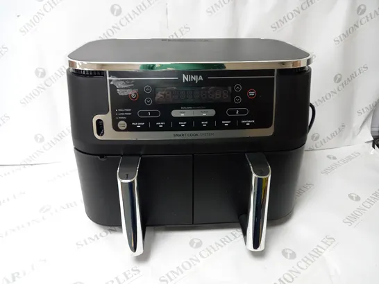 BOXED NINJA FOODI MAX DUAL ZONE 9.5L AIR FRYER AF451UK