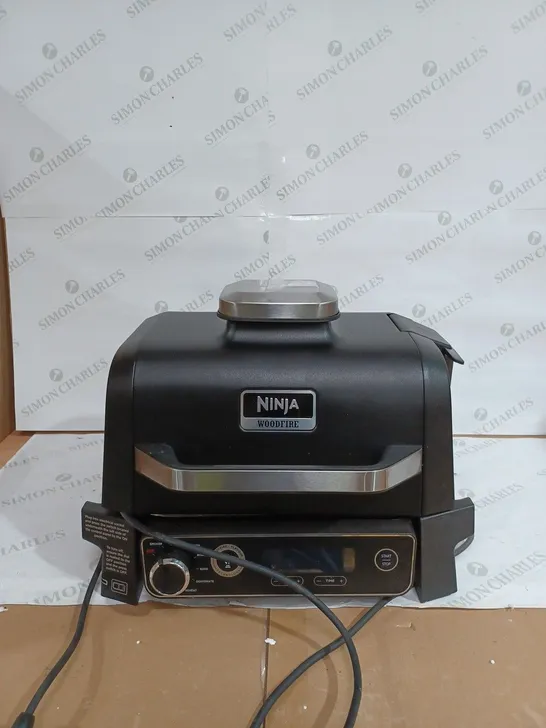 NINJA WOODFIRE ELECTRIC BBQ GRILL & SMOKER WITH AIR FRY FUNCTION OG701UKQ